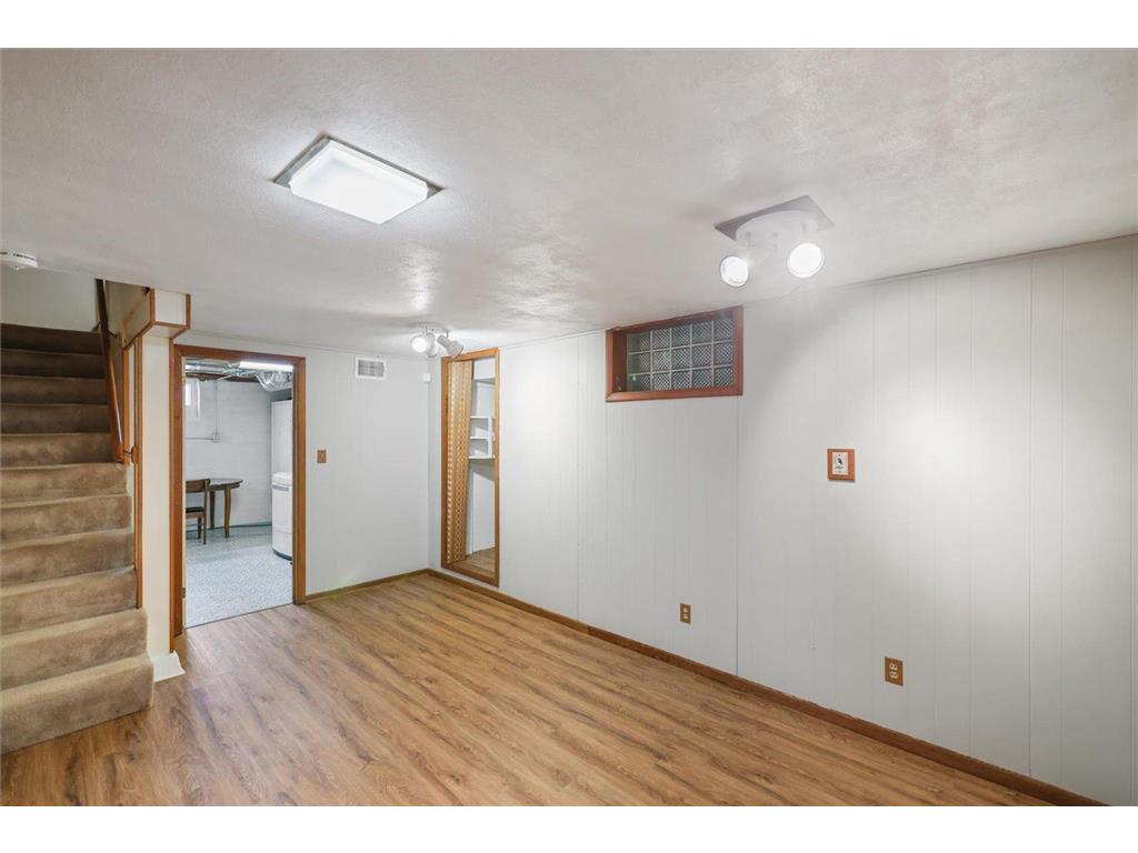 3805 Zenith Avenue N Robbinsdale MN 55422 7078394 image37