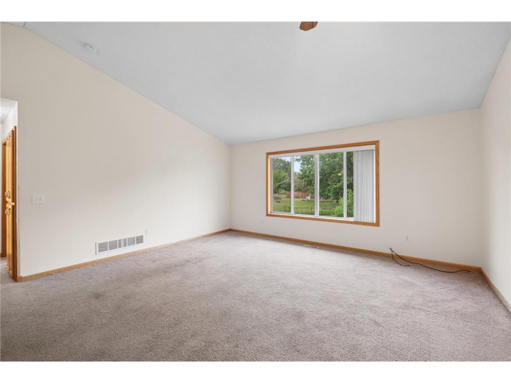 38052 Greenway Avenue North Branch MN 55056 7090172 image3
