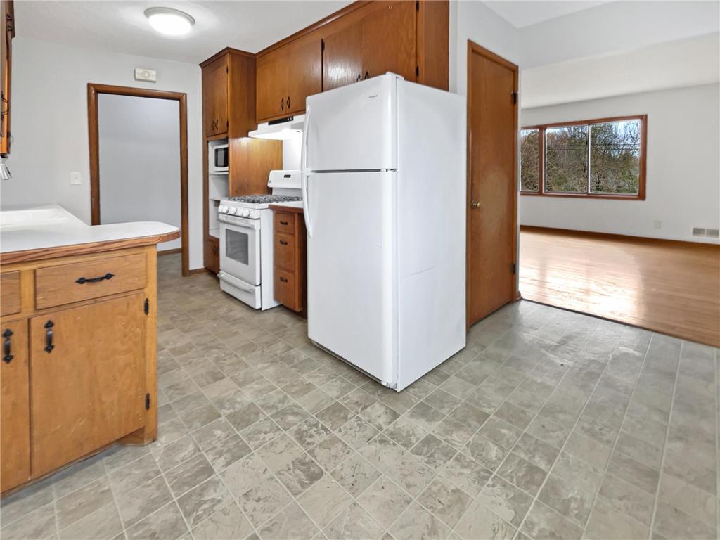 3806 Hampshire Avenue N Crystal MN 55427 6820951 image12