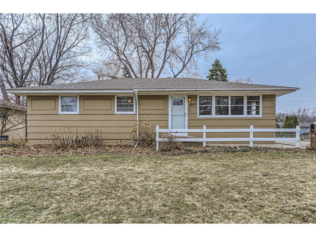 3807 56th Avenue N Brooklyn Center MN 55429 6502647 image1