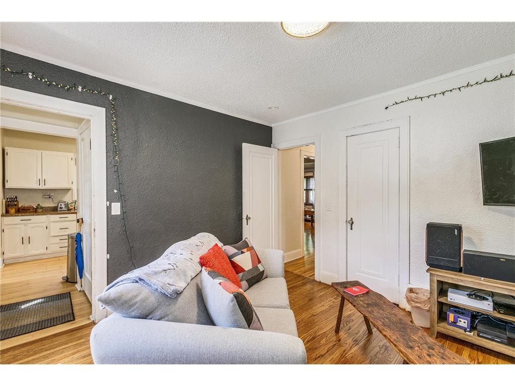 3807 Hubbard Avenue N Robbinsdale MN 55422 6810922 image14