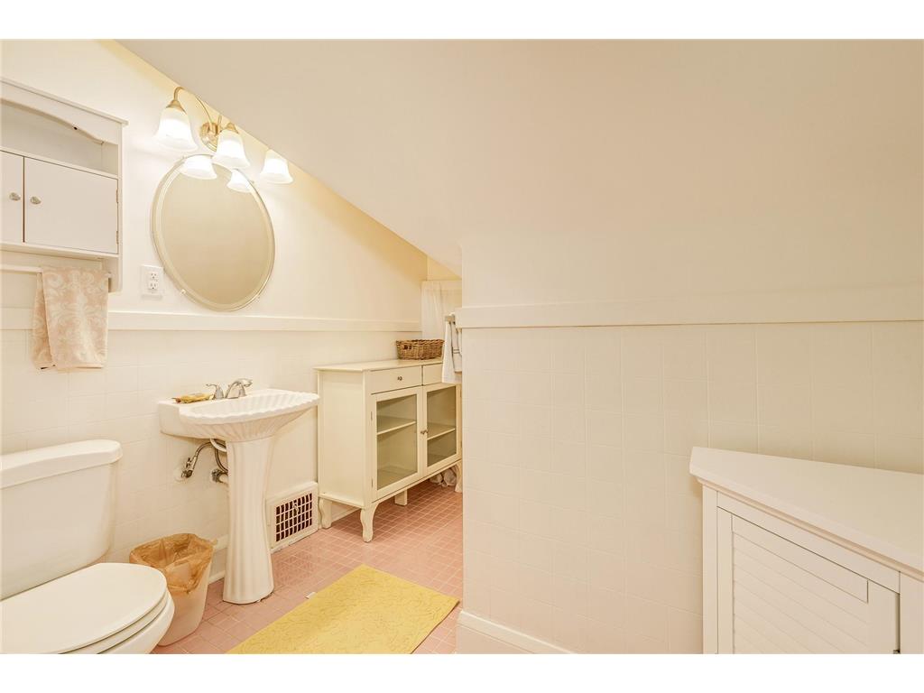 3807 Hubbard Avenue N Robbinsdale MN 55422 6810922 image19