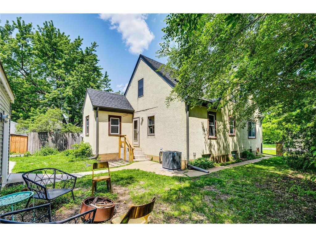 3807 Hubbard Avenue N Robbinsdale MN 55422 6810922 image3