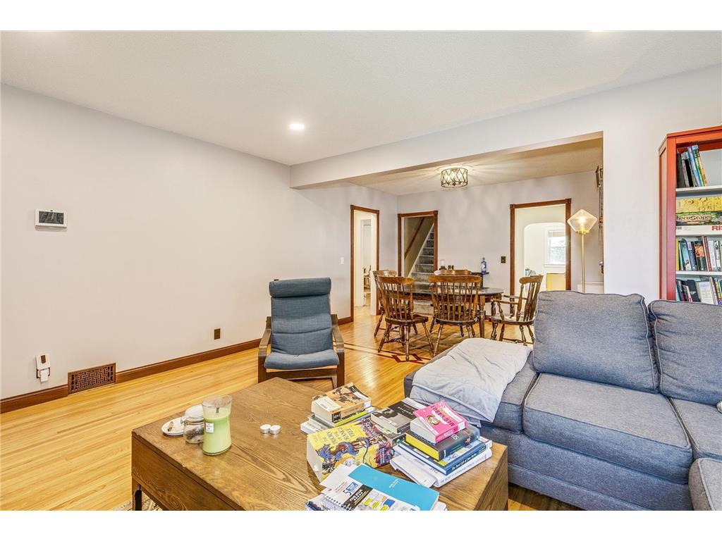 3807 Hubbard Avenue N Robbinsdale MN 55422 6810922 image6