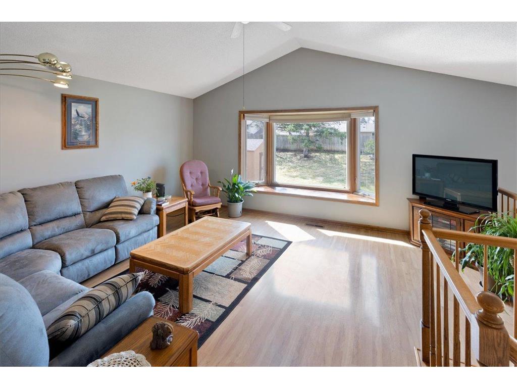 3807 Riverton Avenue Eagan MN 55122 7050750 image21