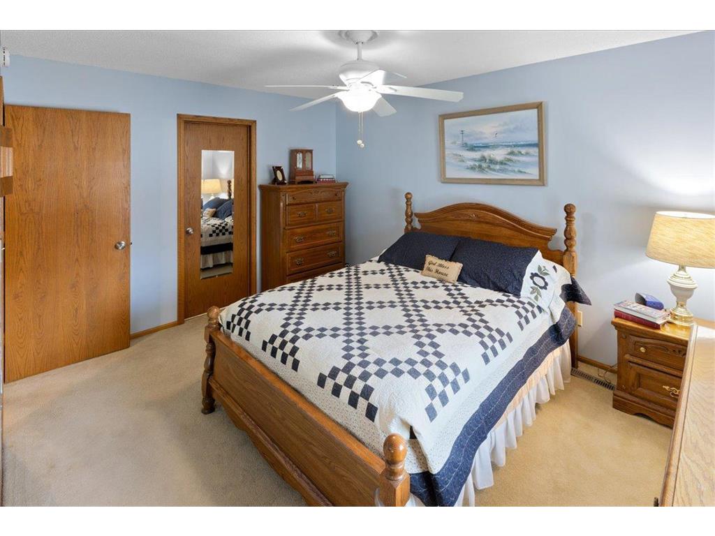 3807 Riverton Avenue Eagan MN 55122 7050750 image25