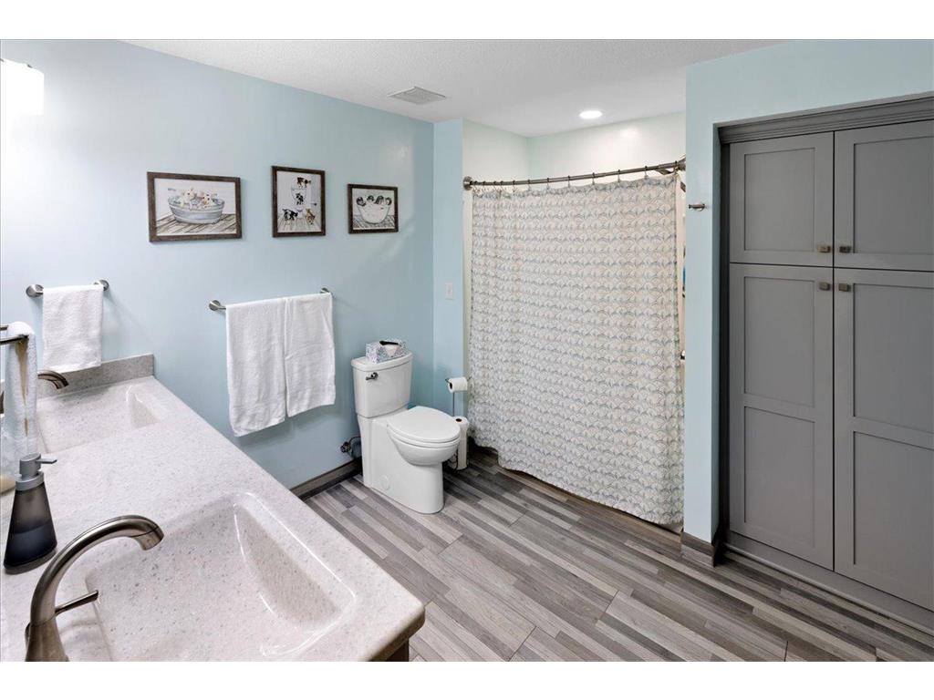3807 Riverton Avenue Eagan MN 55122 7050750 image26