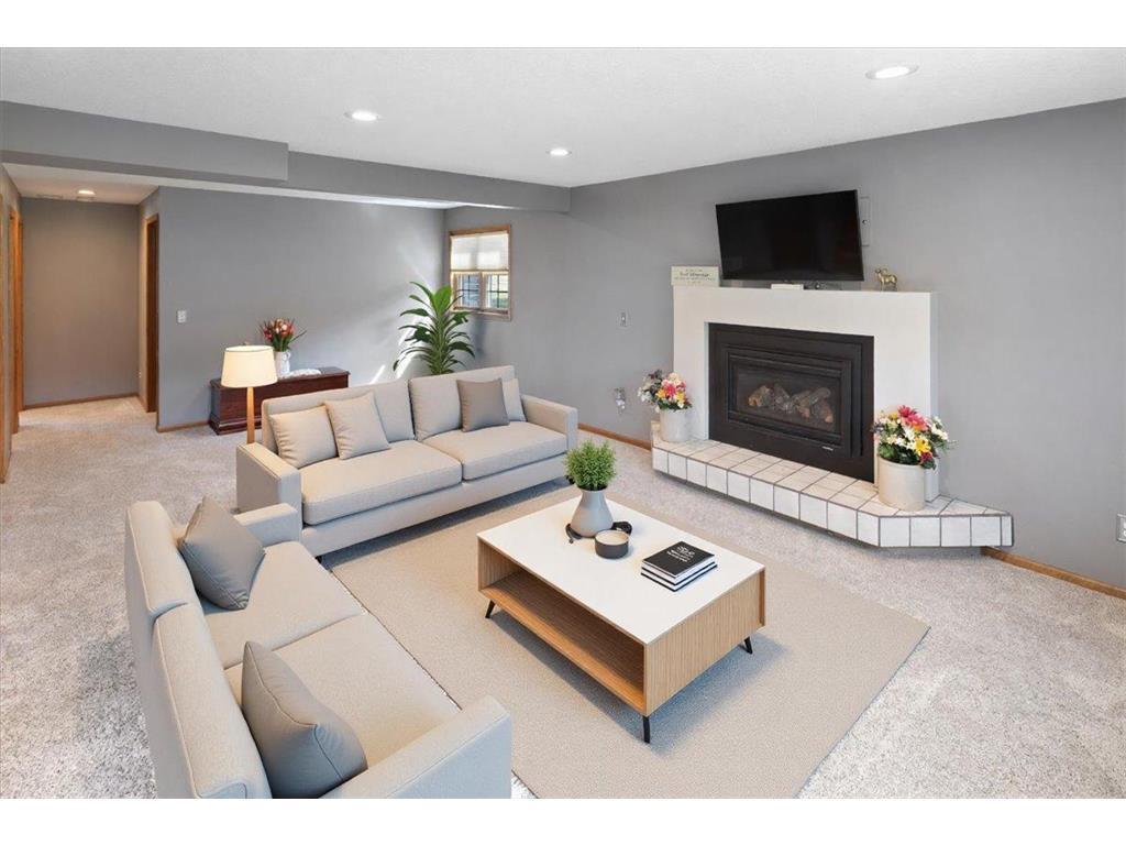 3807 Riverton Avenue Eagan MN 55122 7050750 image31