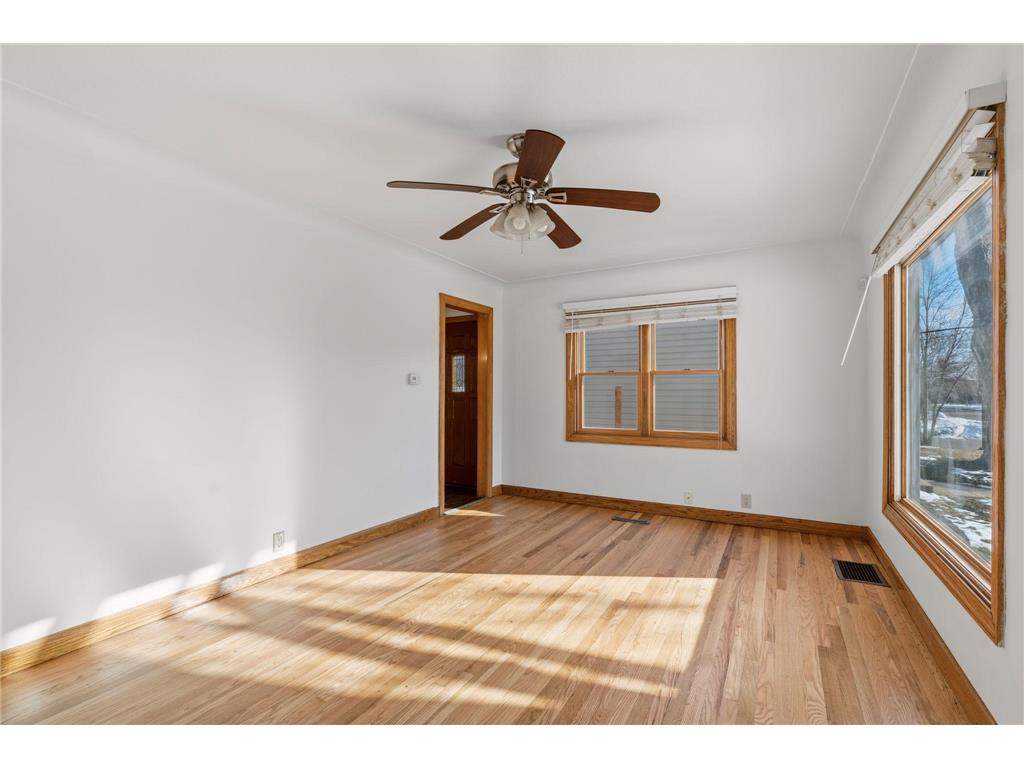 3808 Vera Cruz Avenue N Robbinsdale MN 55422 7037364 image4