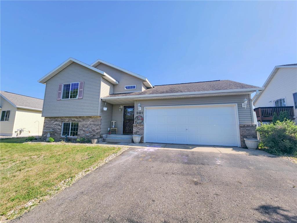 381 Dean Street Detroit Lakes MN 56501 6389693 image1