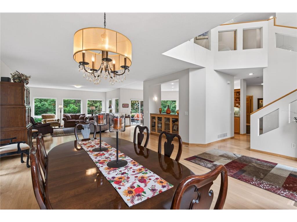 381 Del Rio Drive Chanhassen MN 55317 - Lotus Lake 7081455 image4