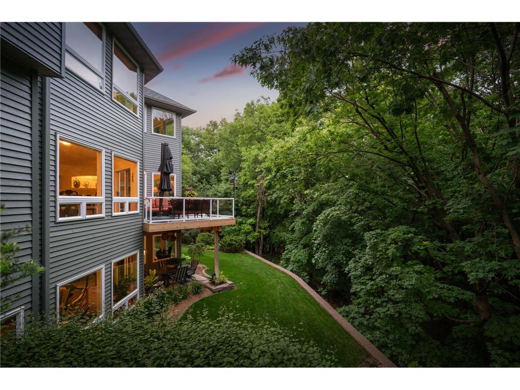 381 Del Rio Drive Chanhassen MN 55317 - Lotus Lake 7081455 image86