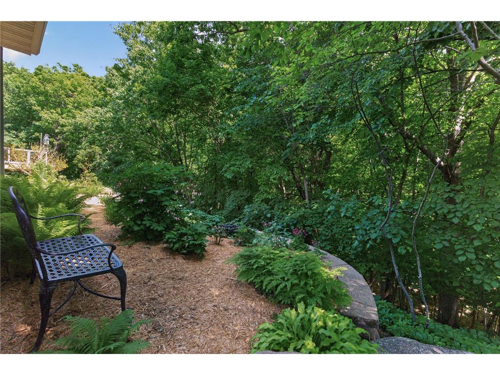 381 Del Rio Drive Chanhassen MN 55317 - Lotus Lake 7081455 image89