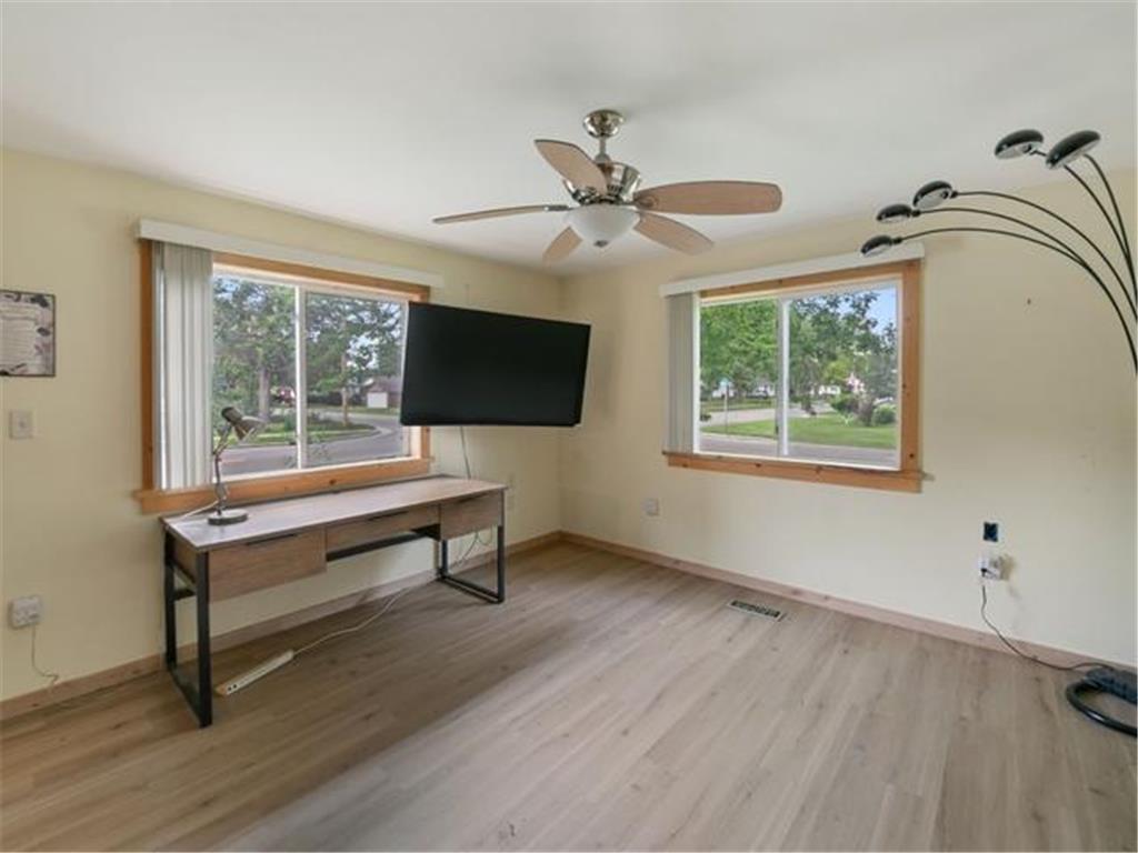 381 Elm Street S Prescott WI 54021 7095737 image11