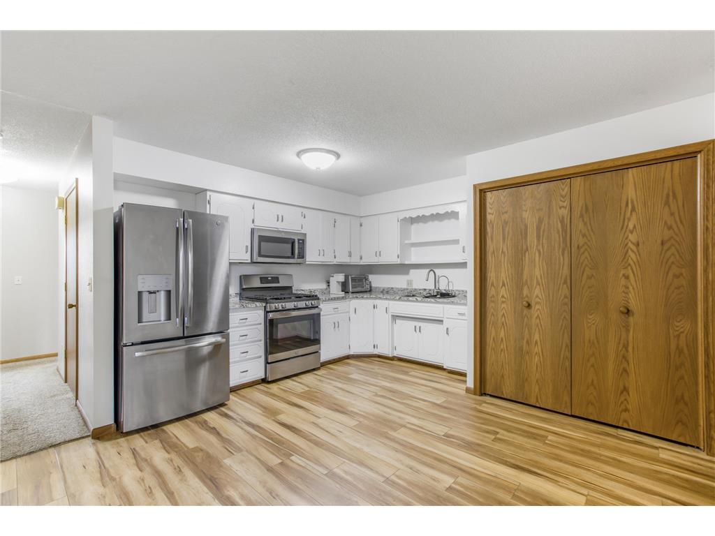 381 Spruce Street Paynesville MN 56362 7015367 image5