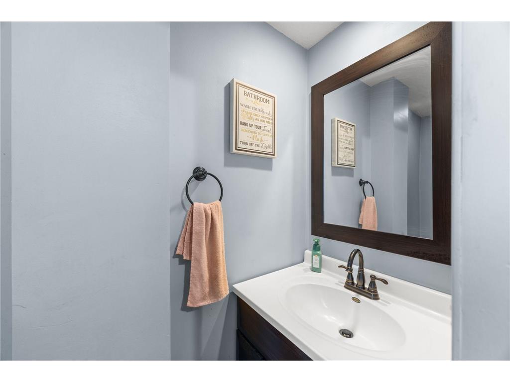 3810 Thomas Avenue N Minneapolis MN 55412 7087867 image11