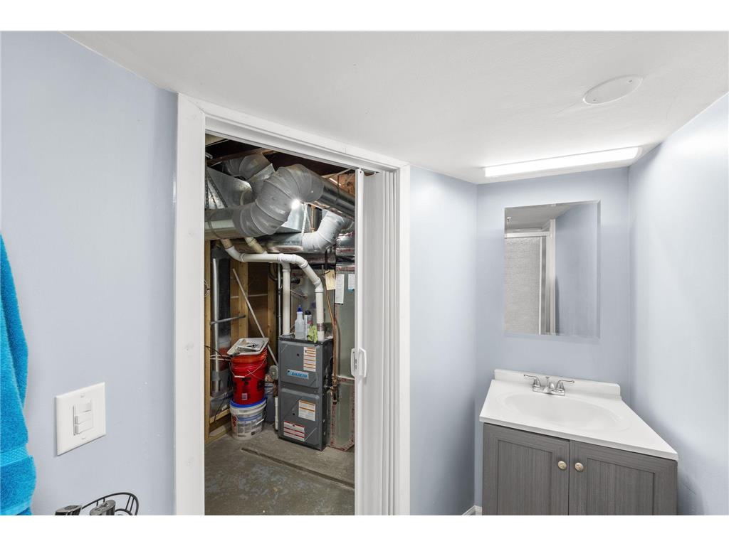 3810 Thomas Avenue N Minneapolis MN 55412 7087867 image26