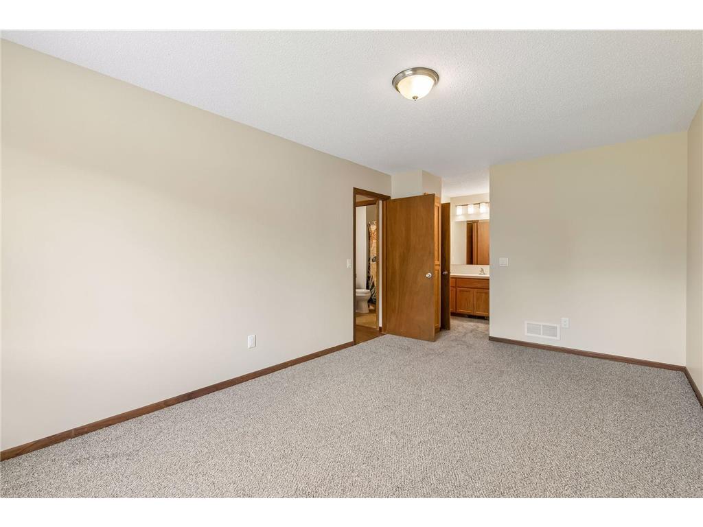 3811 Windcrest Court Eagan MN 55123 7110583 image16