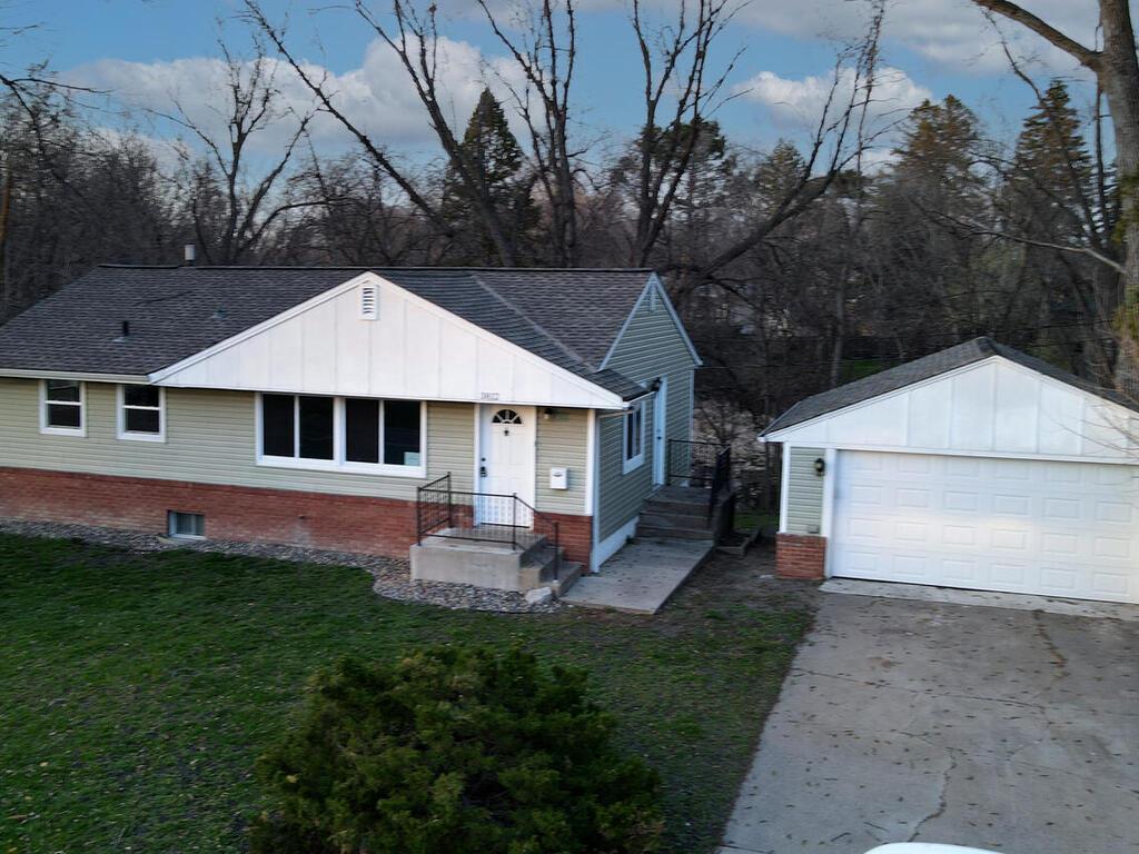 3812 France Place Brooklyn Center MN 55429 6521989 image1