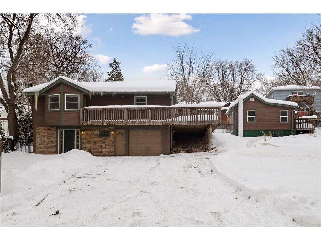 3812 Park Lane, Spring Park, MN, 55384 MLS 6338969 Edina Realty