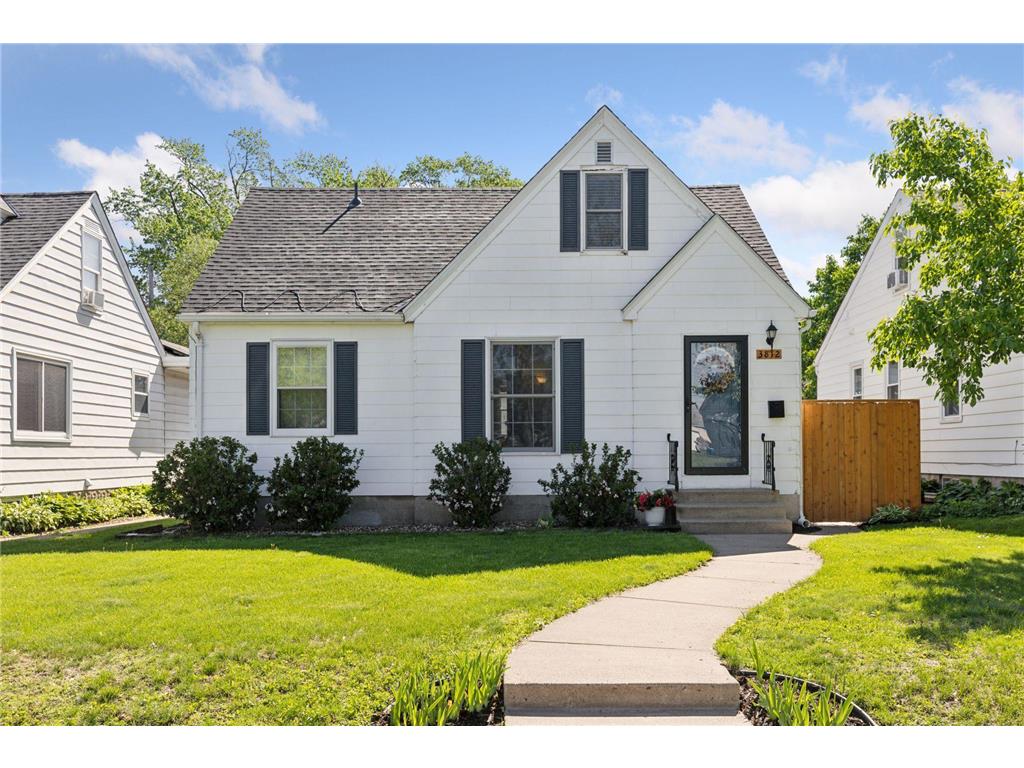 3812 Quail Avenue N Robbinsdale MN 55422 6709328 image1