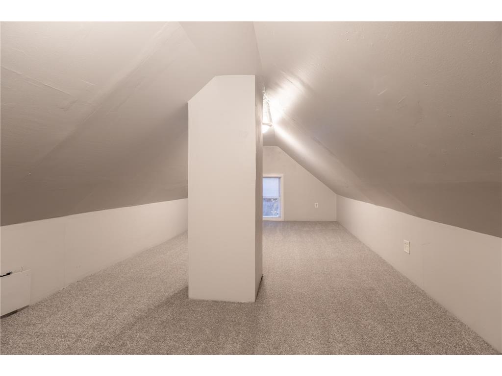 3815 2nd Avenue S Minneapolis MN 55409 7020045 image16