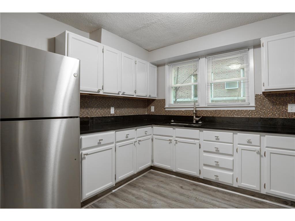 3815 2nd Avenue S Minneapolis MN 55409 7020045 image5