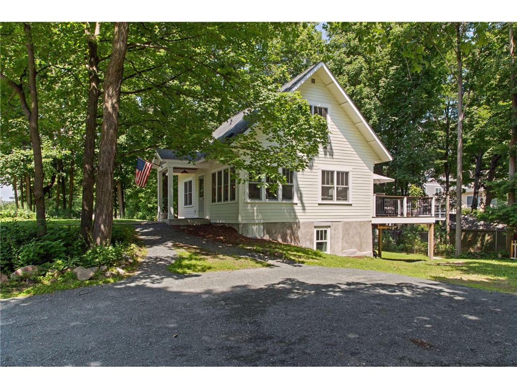 3815 Deephaven Avenue Deephaven MN 55391 6744565 image1