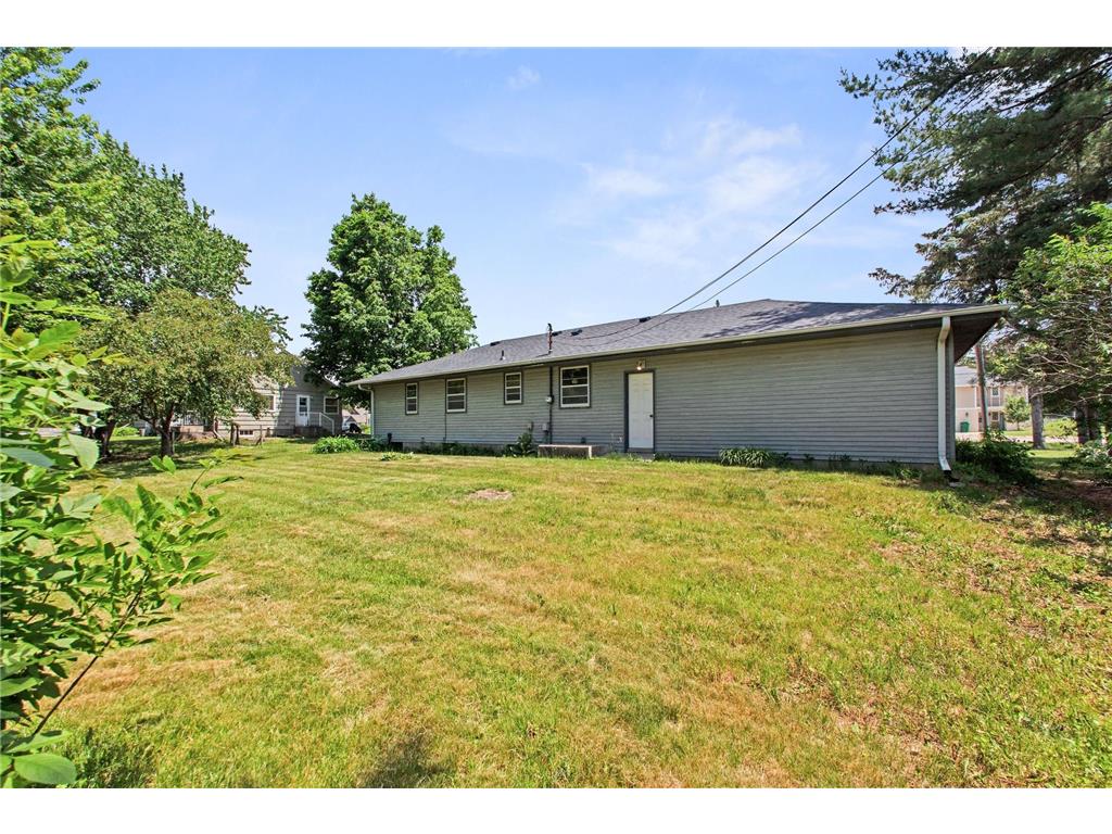 3815 Douglas Drive N Crystal MN 55422 7089997 image14