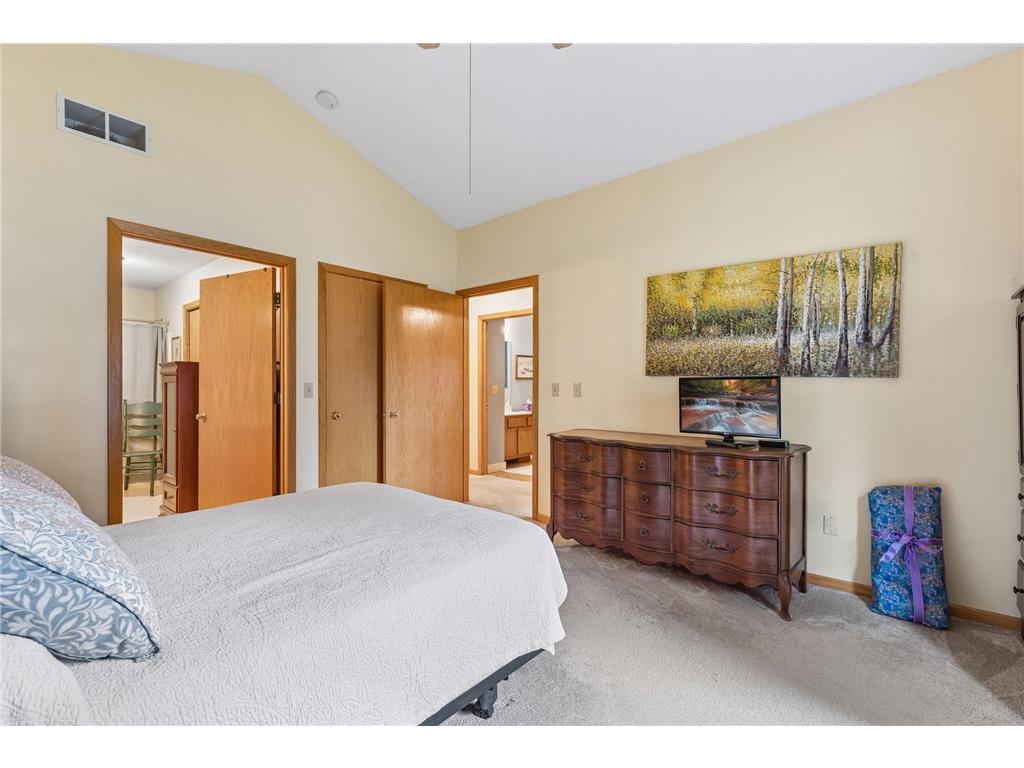 3815 Linden Avenue White Bear Lake MN 55110 7087935 image16