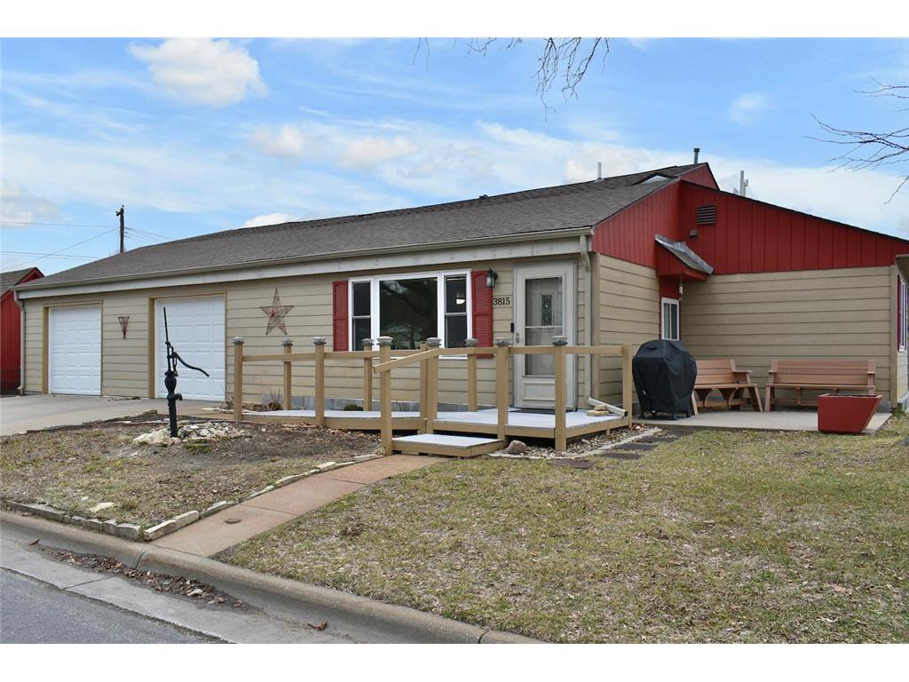 3815 W 4th Street Goodview MN 55987 6488083 image1