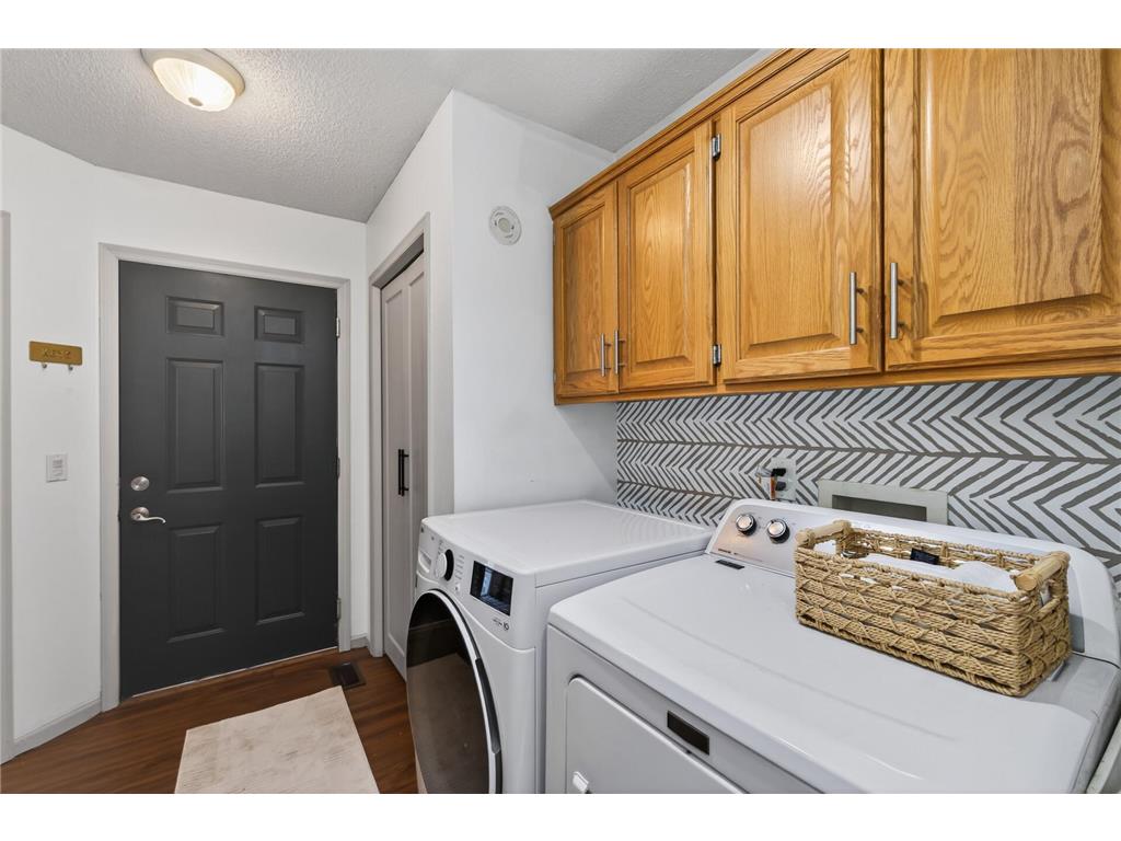 3816 93rd Avenue N Brooklyn Park MN 55443 7056178 image16