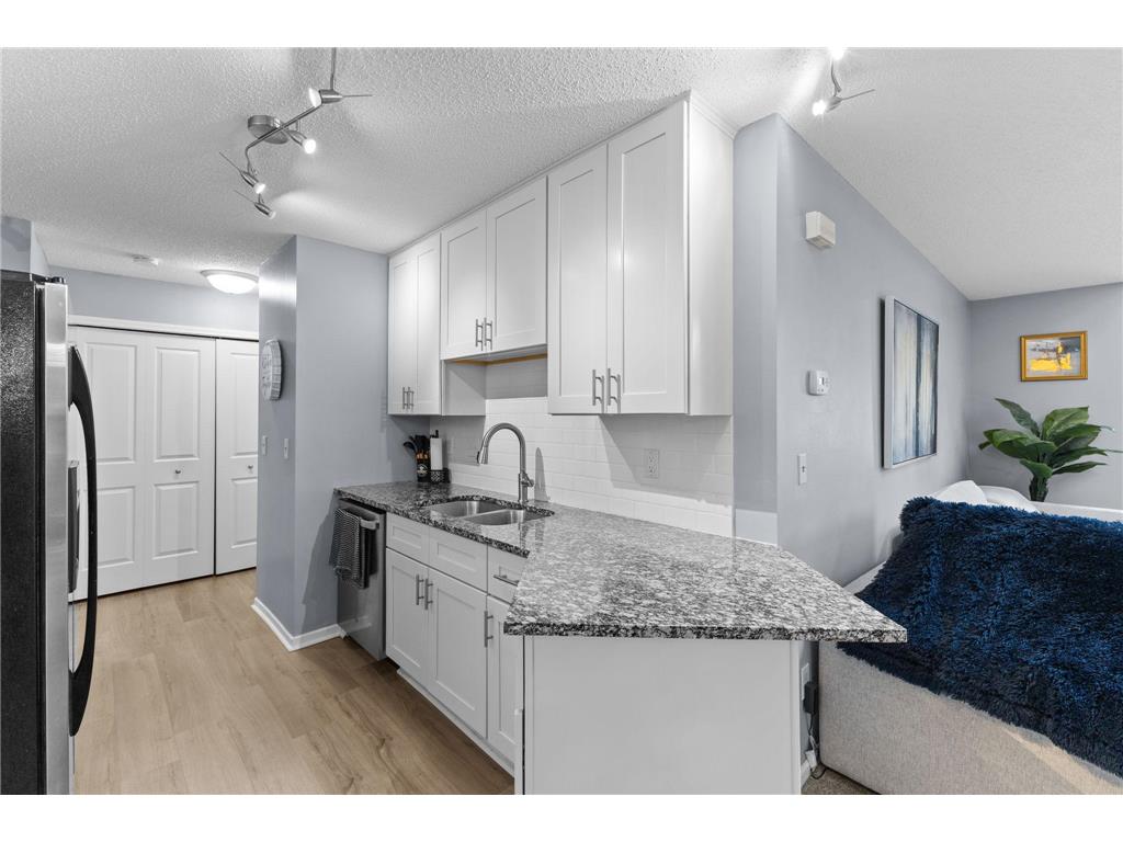 3816 Foss Road #7 Saint Anthony MN 55421 7069032 image13