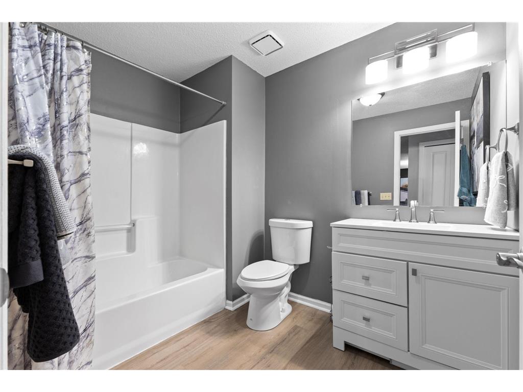 3816 Foss Road #7 Saint Anthony MN 55421 7069032 image22