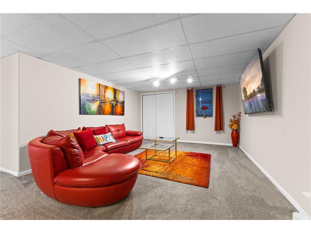 3816 Foss Road #7 Saint Anthony MN 55421 7069032 image25