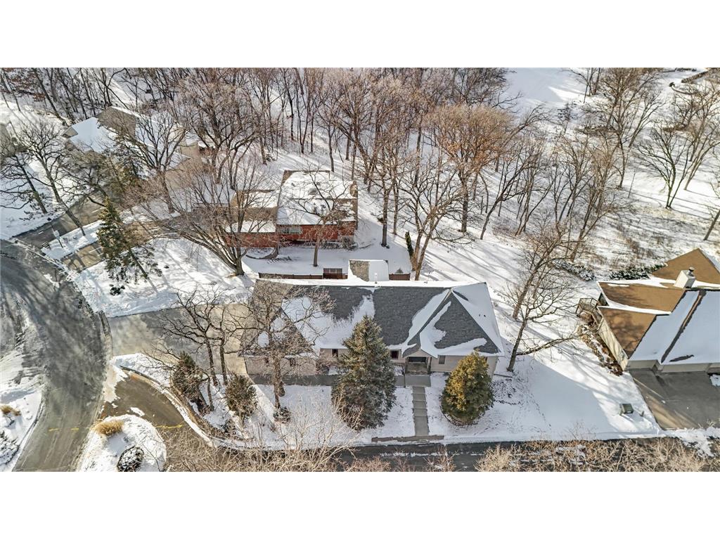 3817 Kings Wood Trail Eagan MN 55122 6670238 image1