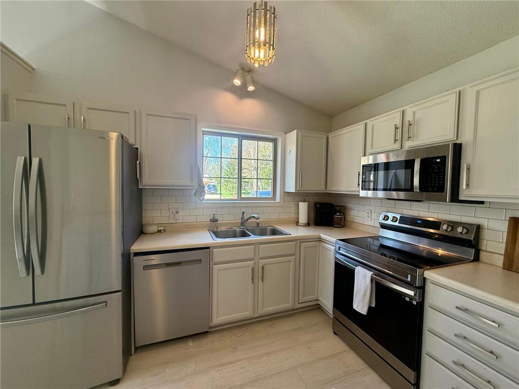 3818 Strathmore Lane SE Rochester MN 55904 7053145 image14