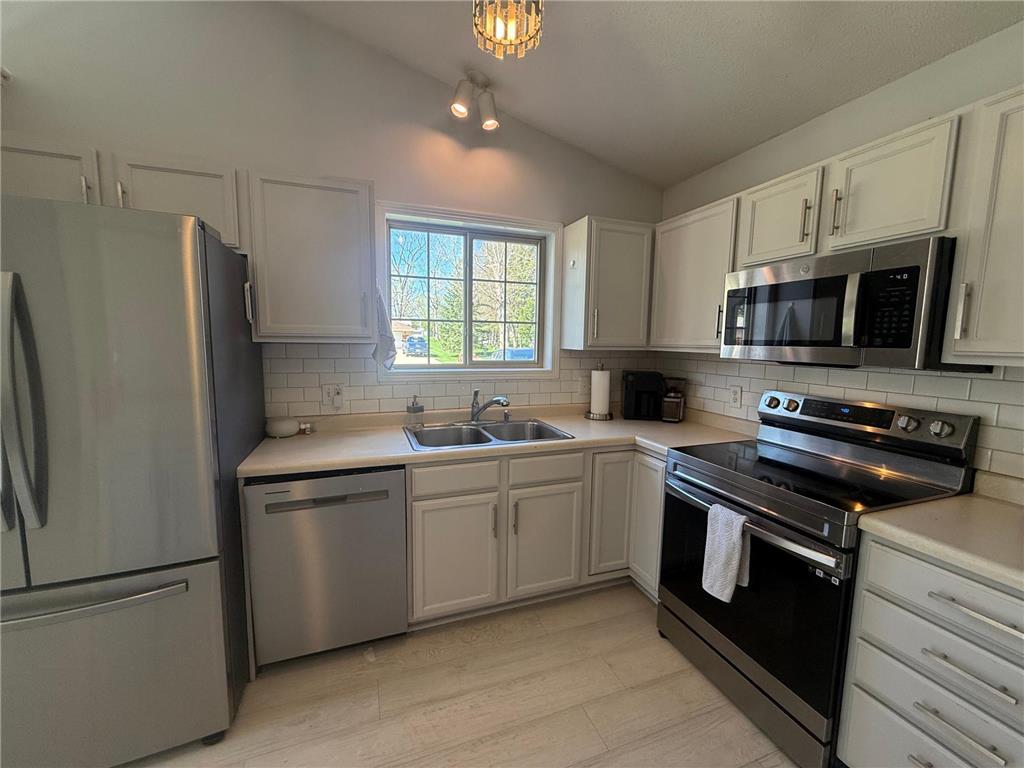 3818 Strathmore Lane SE Rochester MN 55904 7053145 image15
