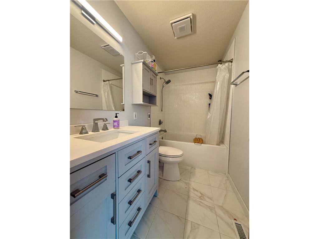 3818 Strathmore Lane SE Rochester MN 55904 7053145 image29