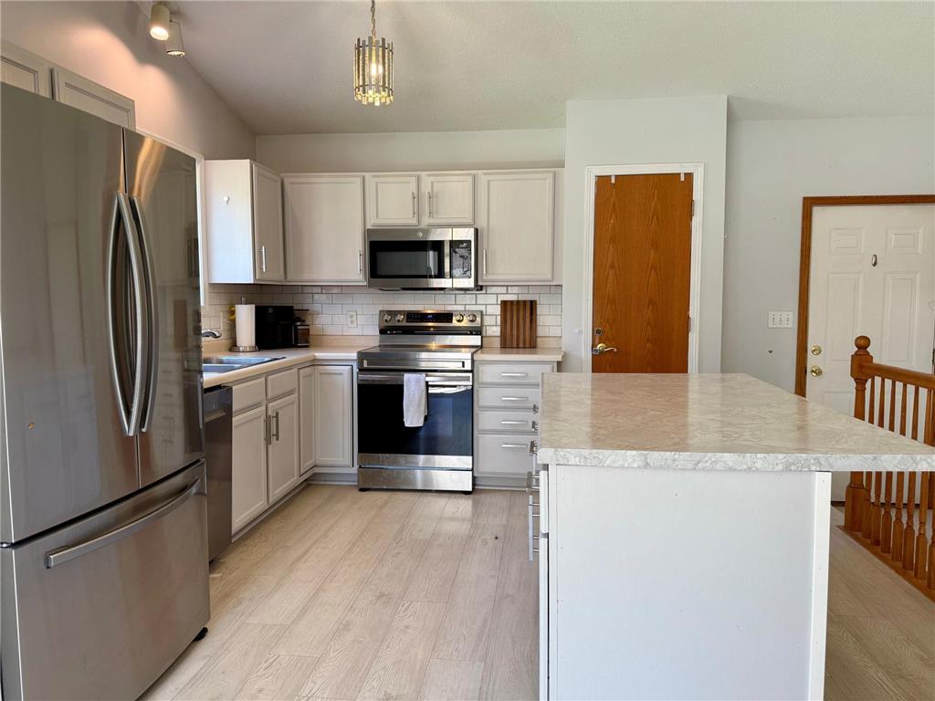 3818 Strathmore Lane SE Rochester MN 55904 7053145 image3
