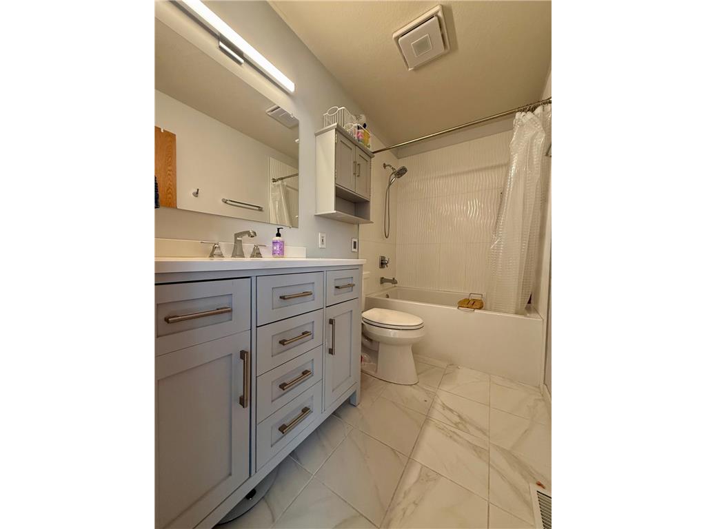 3818 Strathmore Lane SE Rochester MN 55904 7053145 image30