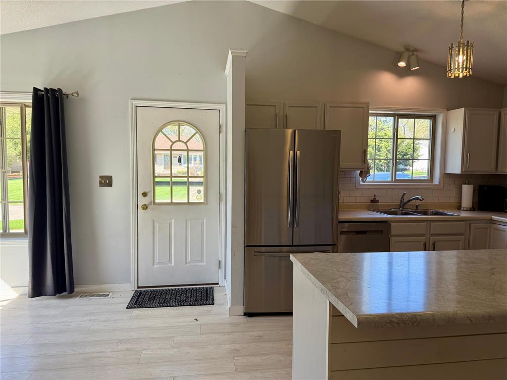 3818 Strathmore Lane SE Rochester MN 55904 7053145 image8
