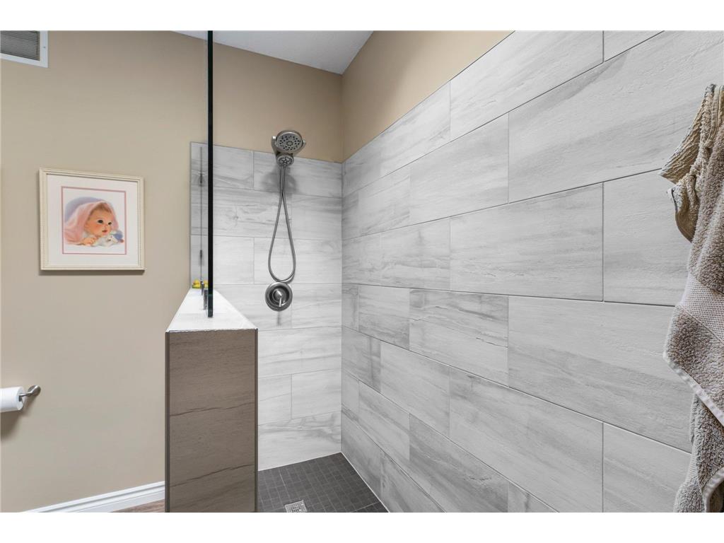 3819 Meadowview Way Saint Bonifacius MN 55375 6747877 image19