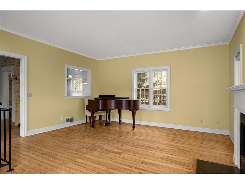 3819 Thomas Avenue S Minneapolis MN 55410 7059997 image16