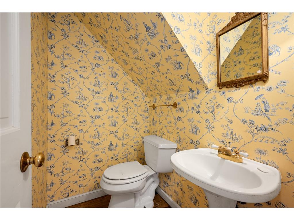 3819 Thomas Avenue S Minneapolis MN 55410 7059997 image21