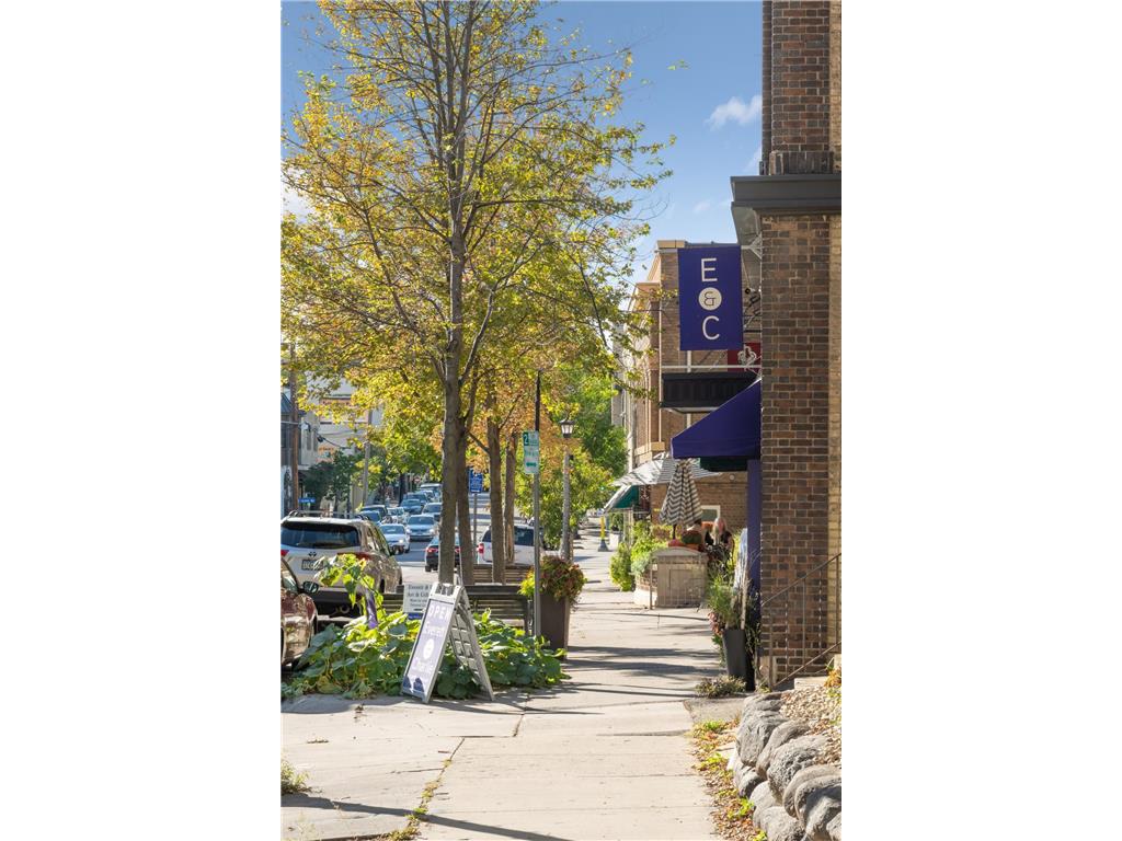3819 Thomas Avenue S Minneapolis MN 55410 7059997 image48