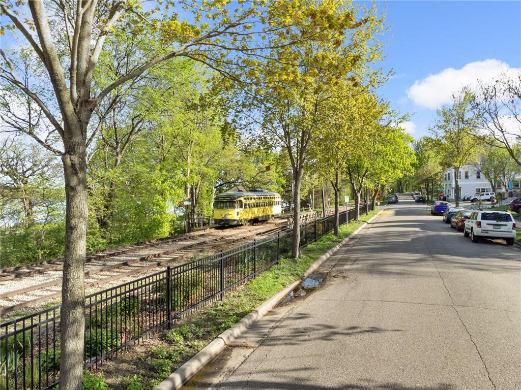 3819 Thomas Avenue S Minneapolis MN 55410 7059997 image63