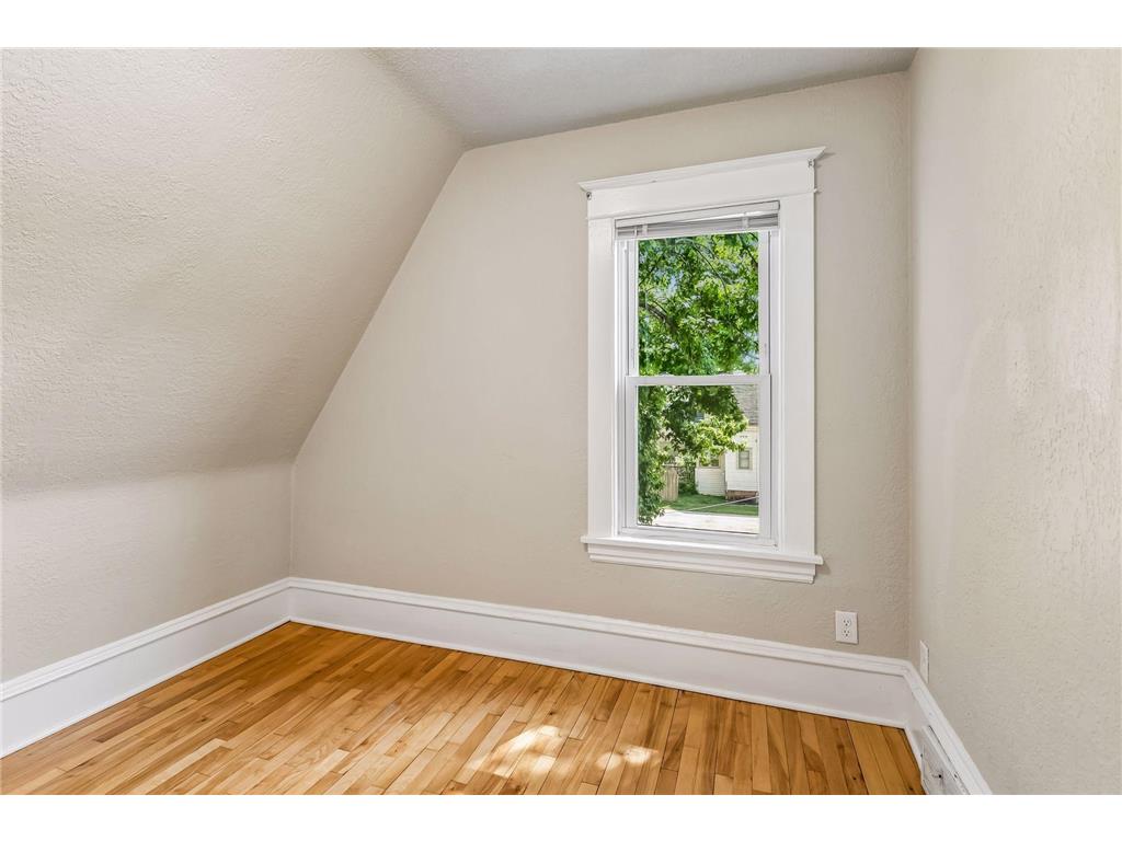 382 N Cleveland Avenue N Saint Paul MN 55104 7114771 image16