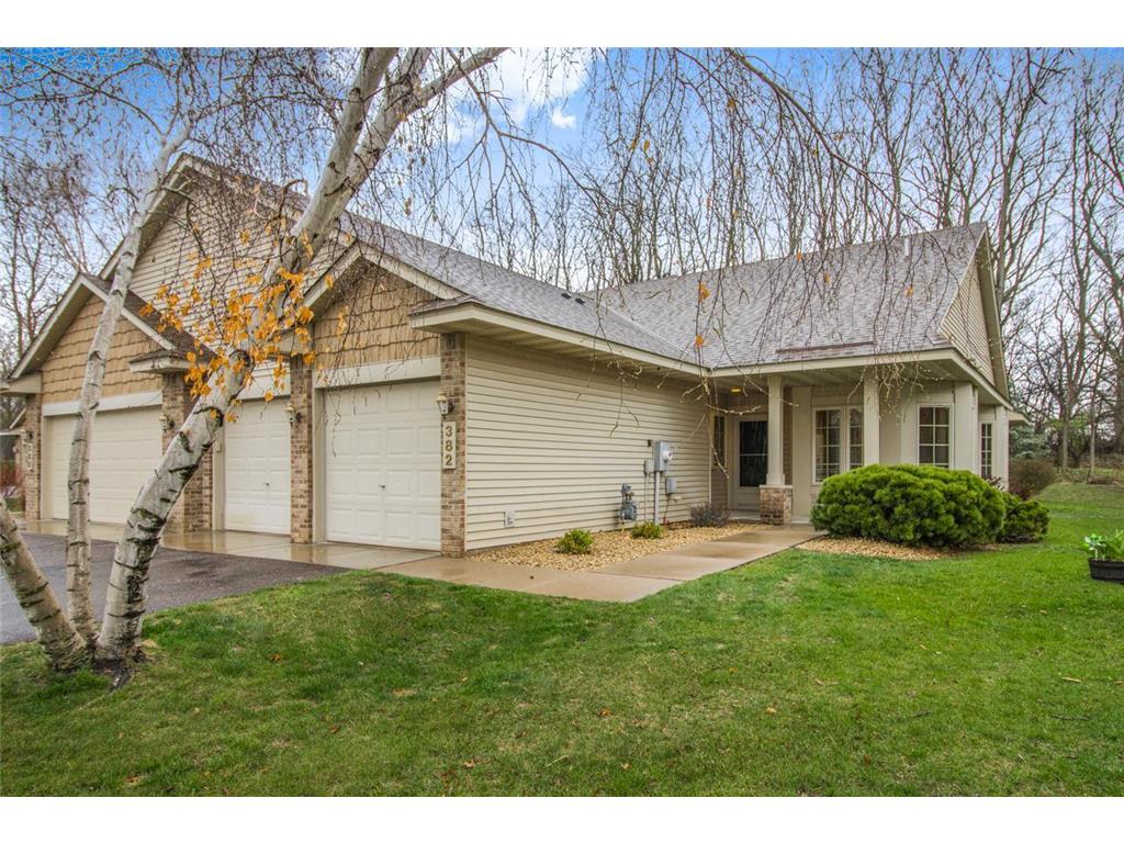 382 Summer Lane Maplewood MN 55117 6517500 image1