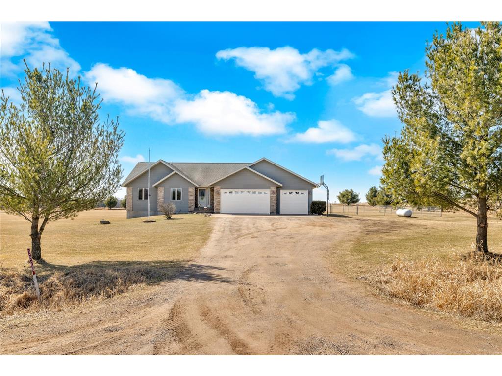 3820 250th Street Cadott WI 54727 6696537 image1